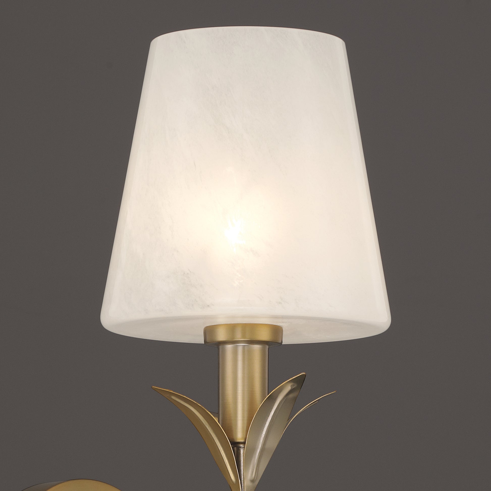 1 light vintage gold wallchiere (9) by ACROMA
